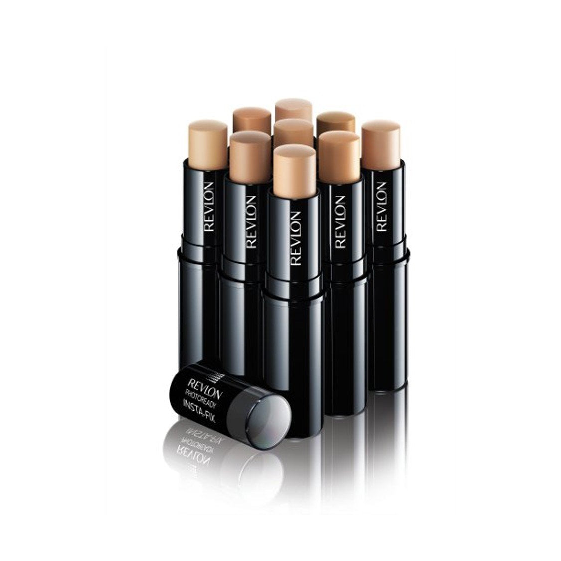 REVLON PhotoReady Insta-Fix Ivory compact for on-the-go touchups