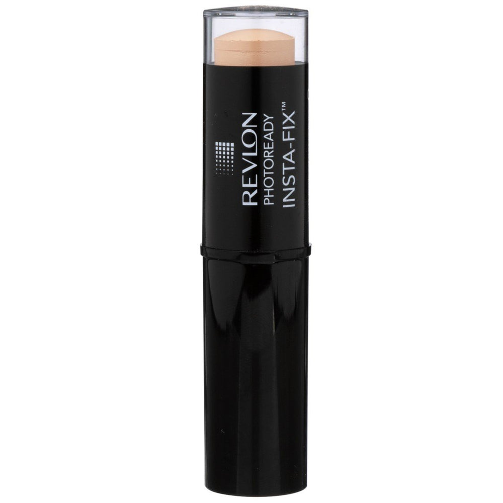 REVLON PhotoReady Insta-Fix Ivory close-up swatch showing shade 110 Ivory blendable coverage
