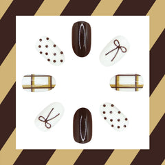 RIICFDD at-home nail art setup enabling quick DIY manicures.