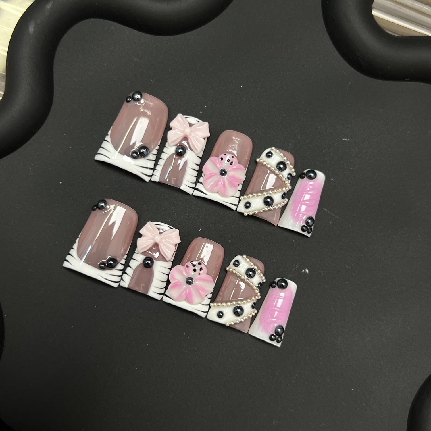 RIICFDD full-cover nails with detailed art for durable at-home styling