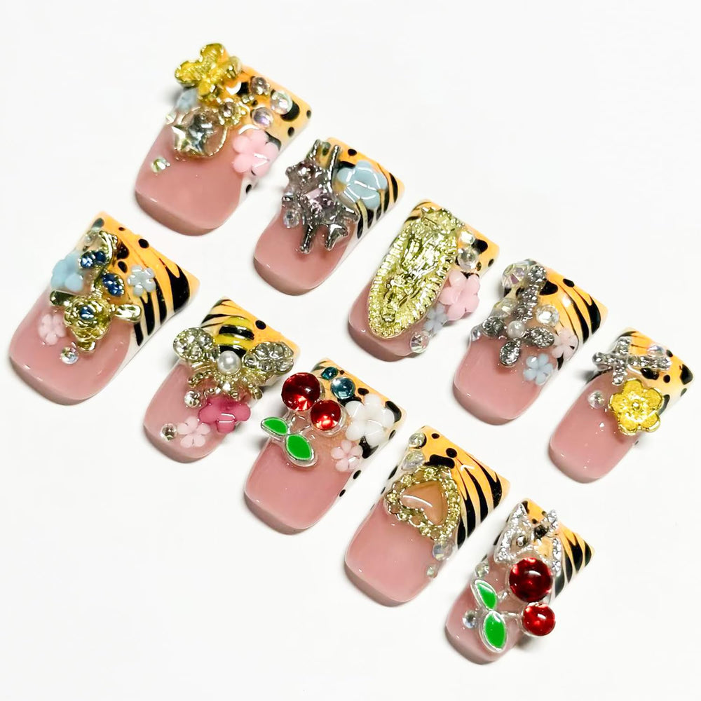 RIICFDD duck press-on nails hand-filed edges for a seamless, comfortable fit.