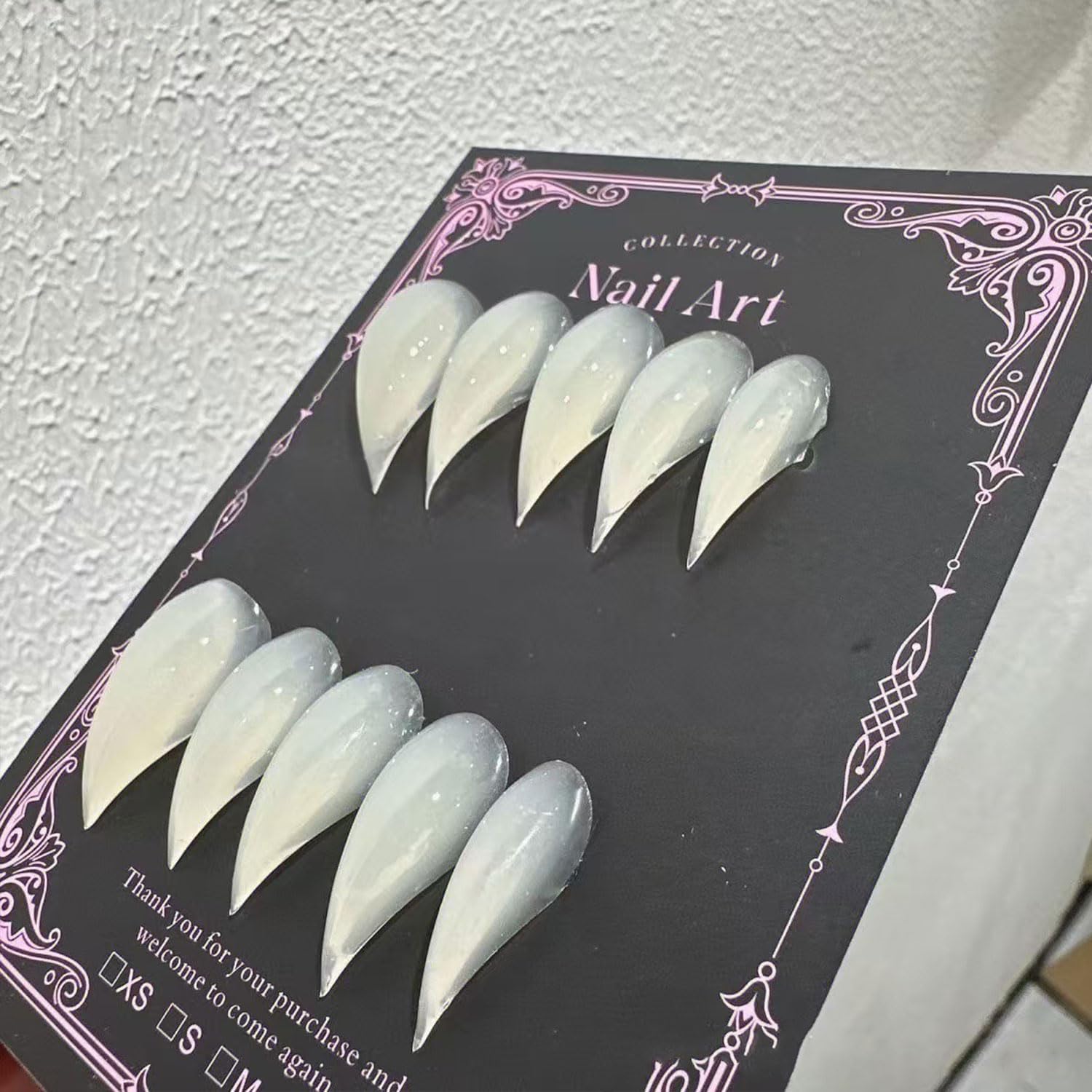 RIICFDD Halloween nails packaging with 24-piece kit for quick DIY looks