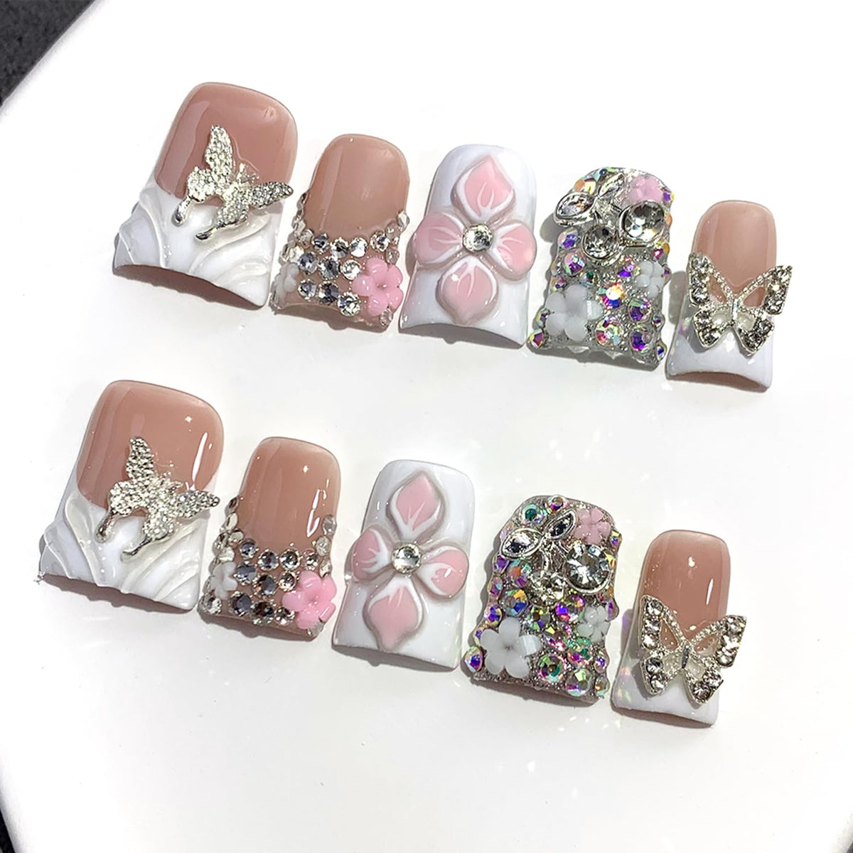 RIICFDD handmade press-on nails with glue for quick, secure application.