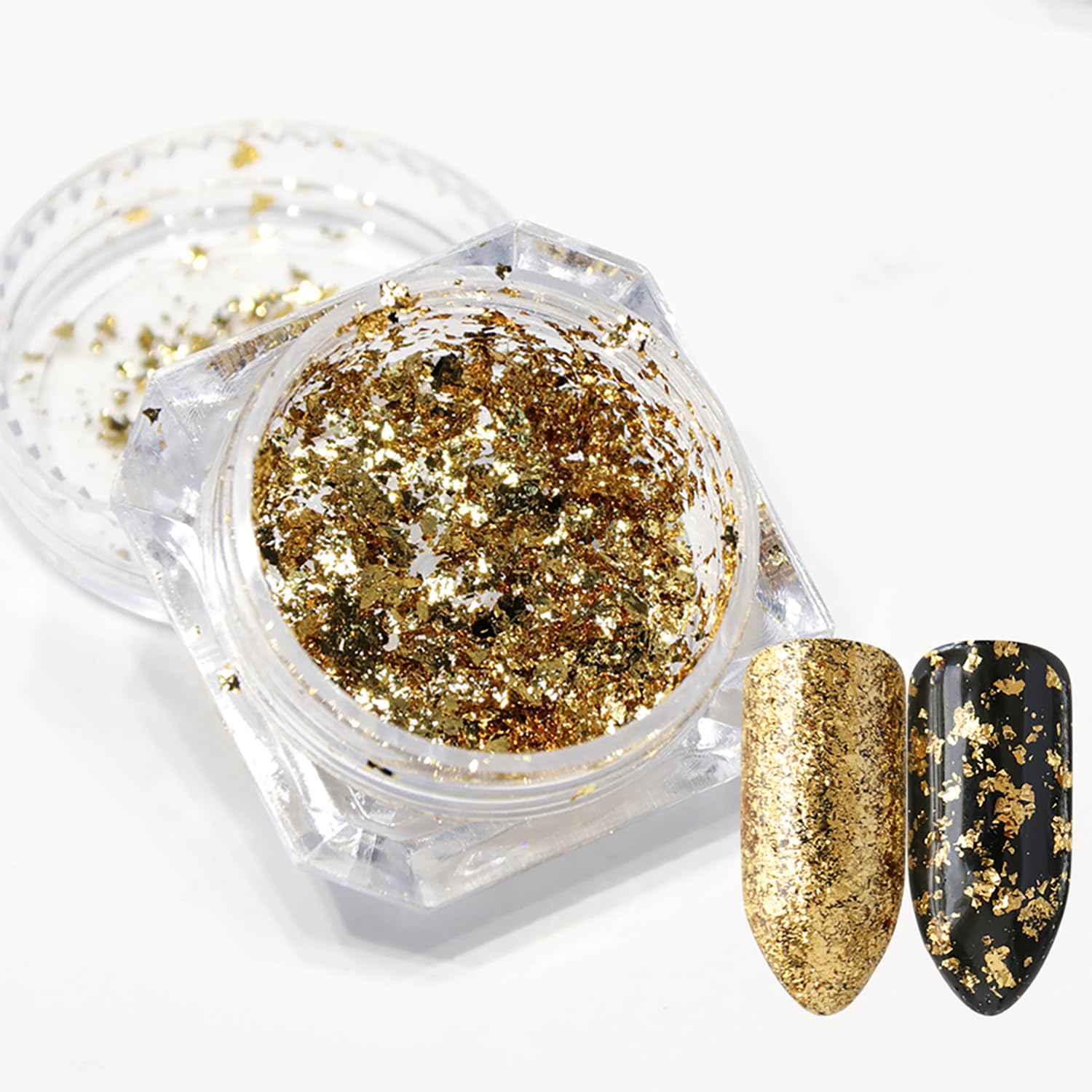 RIICFDD nail art with gold foil delivers glamorous, salon-like sparkle.