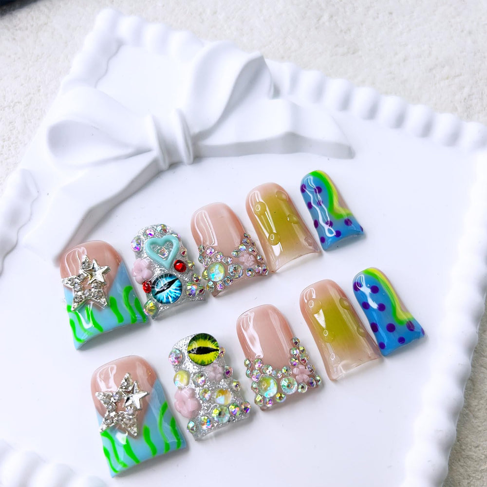 RIICFDD 3D stars colorful press-on nails add sparkle to DIY manicure
