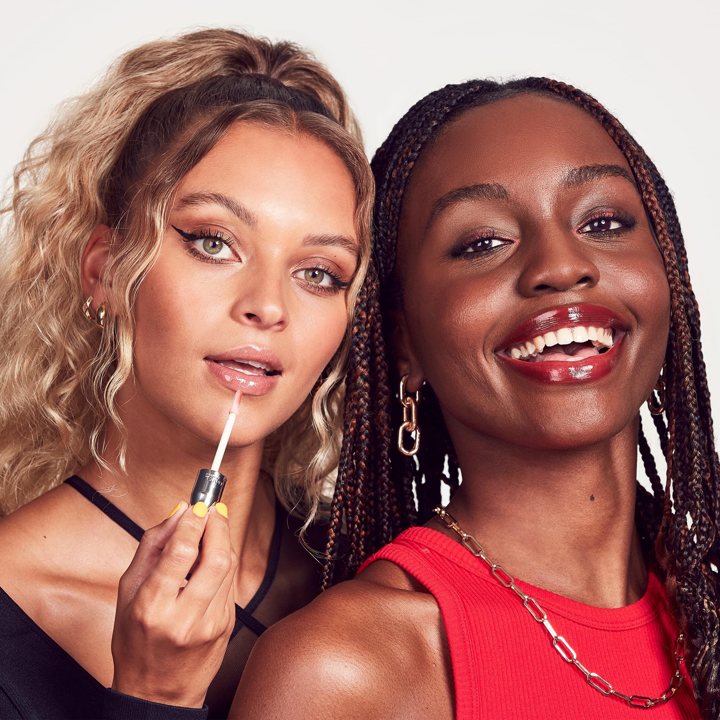 Rimmel Stay Glossy application on card demonstrating control