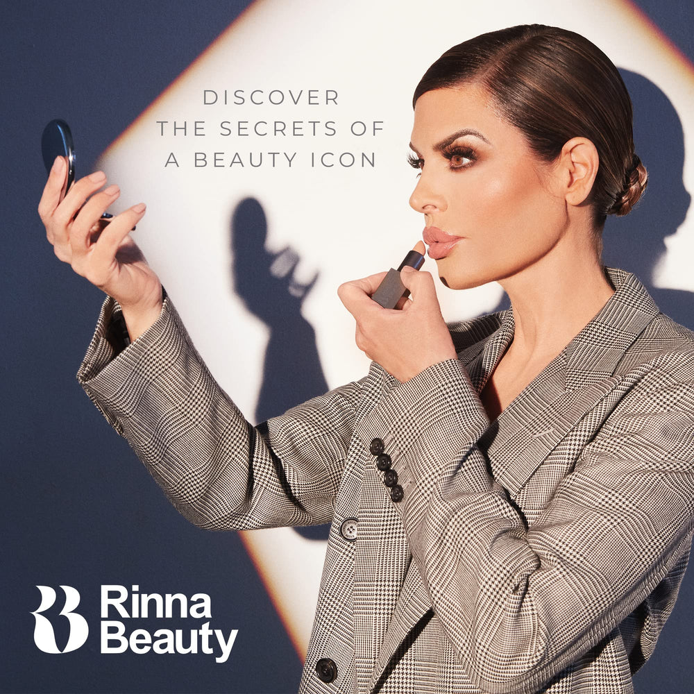 Rinna Beauty Icon Lip Kit Delilah pink-nude look for versatile styles.