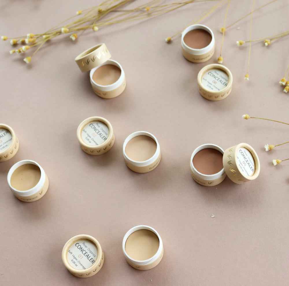 River Organics Concealer Color 01 plastic-free packaging emphasizes sustainability