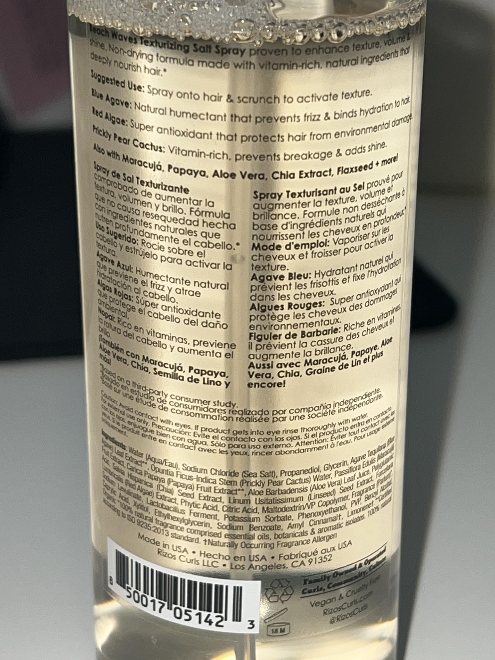 Rizos Curls Lightweight hair mist for quick refresh and volume.