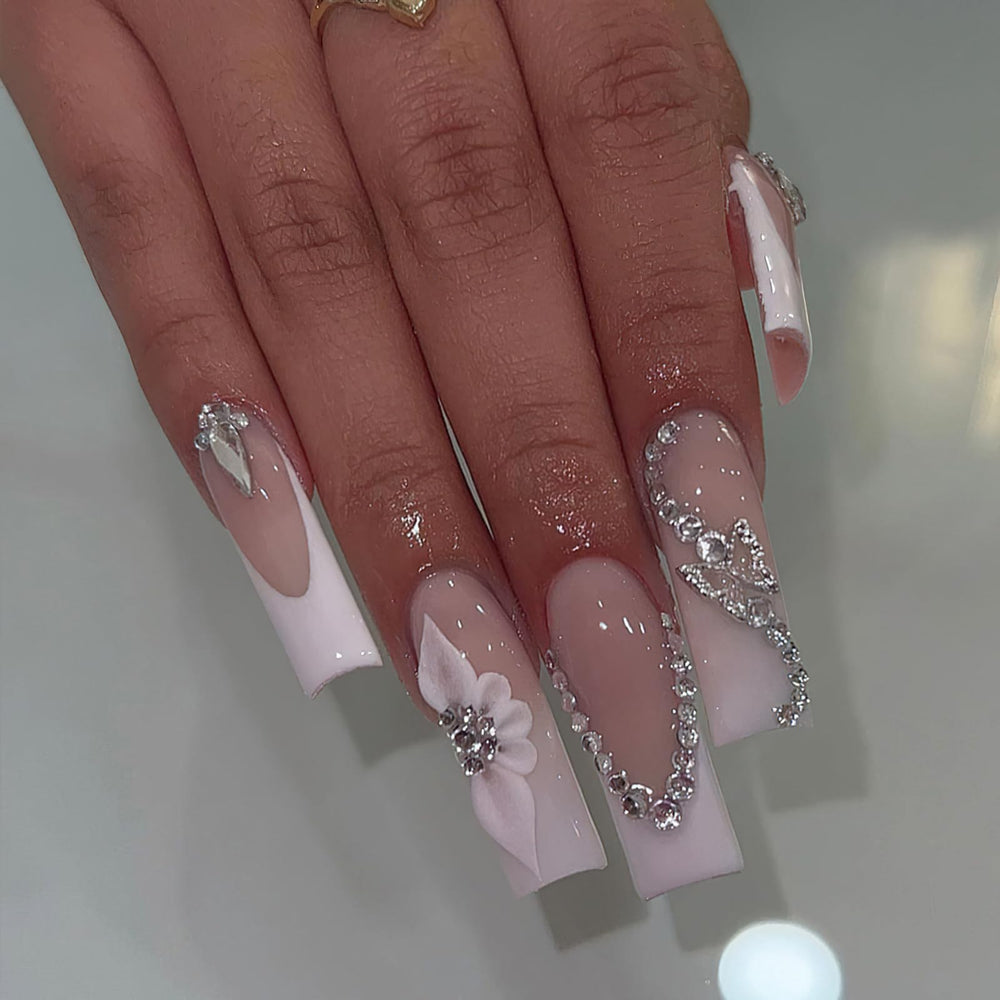 ROFIBUT quick 10-minute at-home manicure for busy days