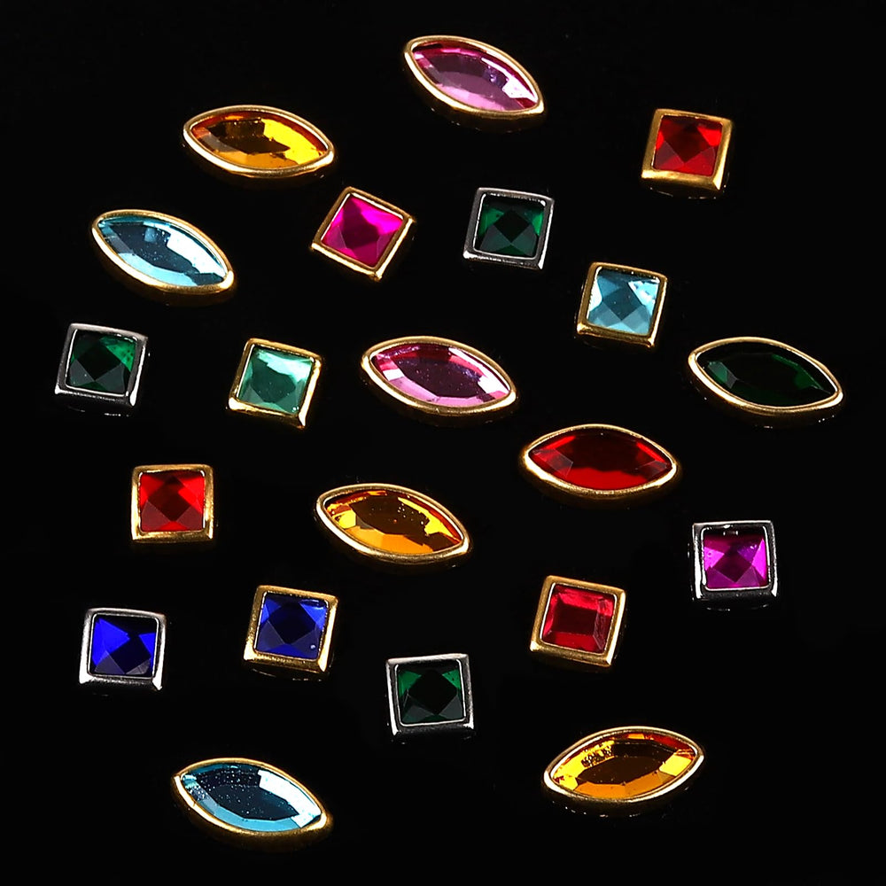 ROFIBUT Shiny diamonds nail charms provide luxe sparkle for any manicure.