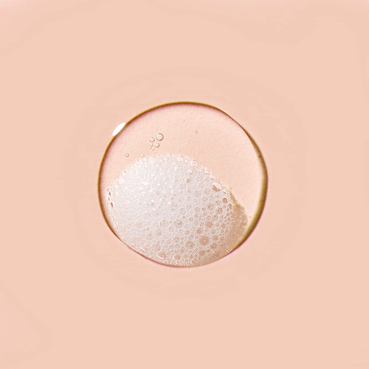 A refreshing morning shower with Roger & Gallet Citron energizes the day.