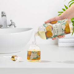 ROMIIE ZOI citrus foam indicates rich lather and thorough cleansing