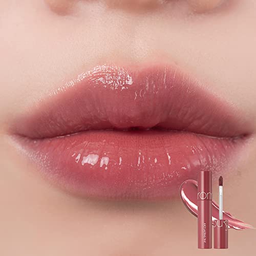 romnd Fruit Lip Mulled Peach swatch reveals muted peach coral shade for daily wear.