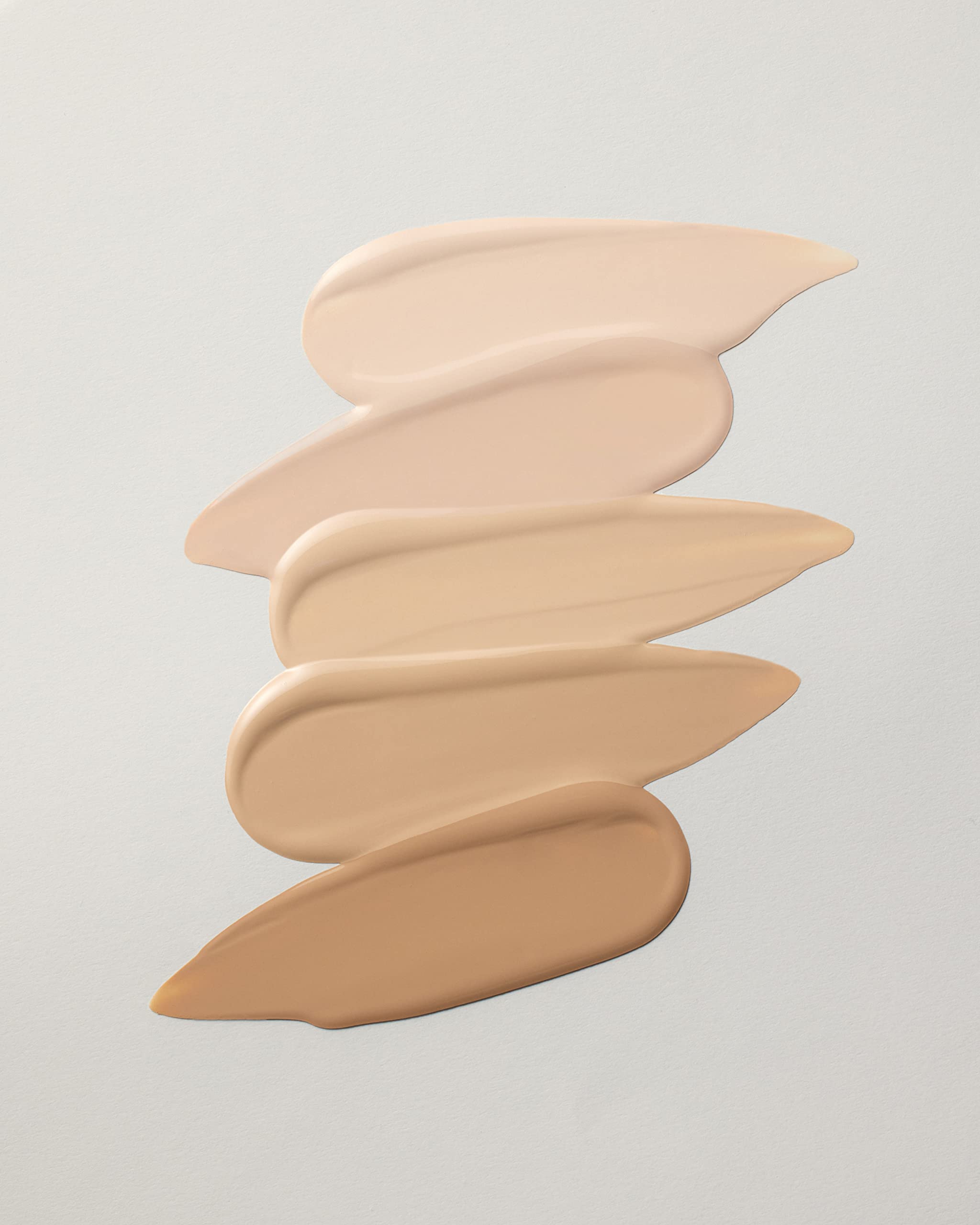 Rom&nd Nu Zero Cushion application demo shows thin layers for natural-looking finish.
