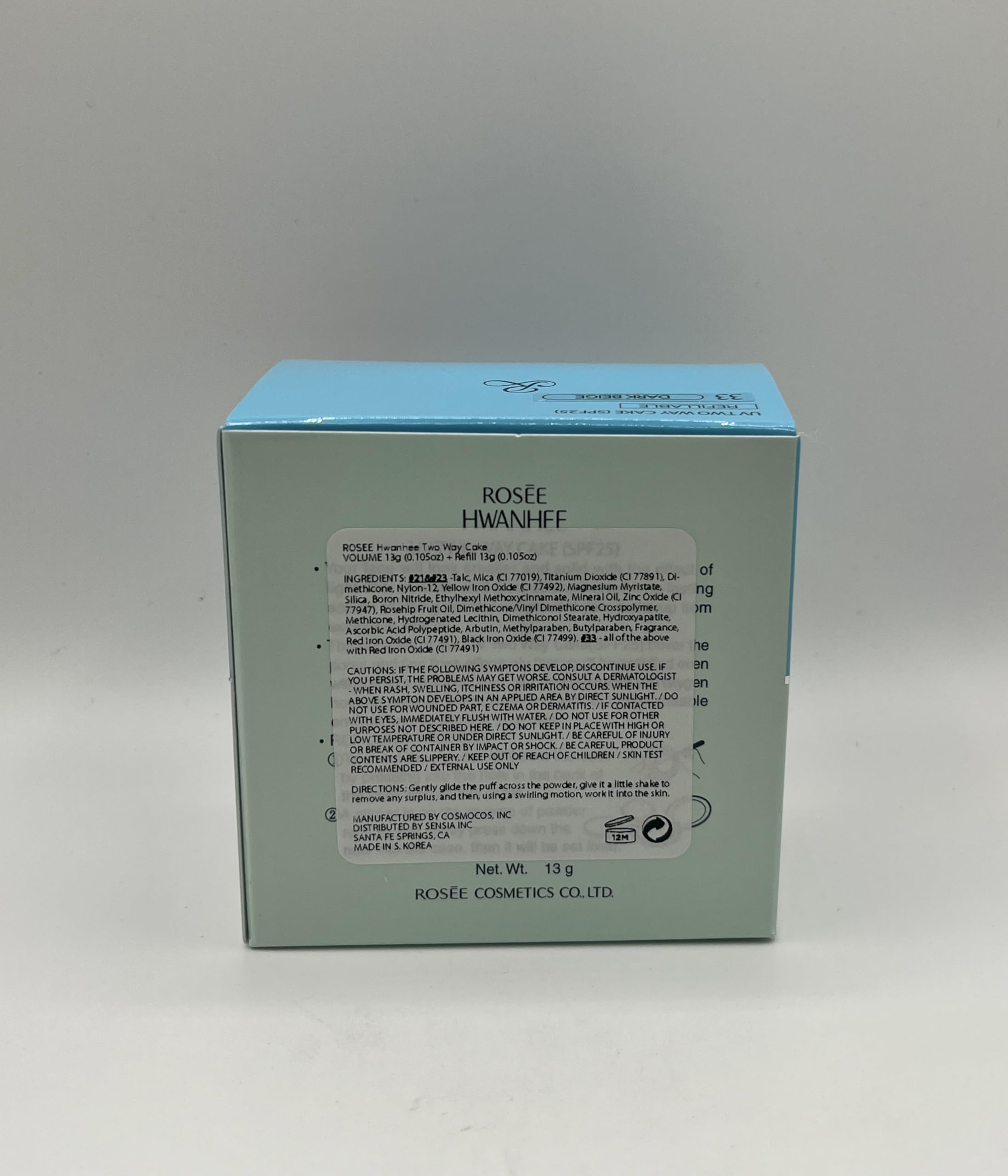 Rosee moisture-adsorption powder helps prevent skin dryness during wear.