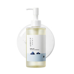 ROUND LAB 1025 Dokdo Cleansing Oil bottle for makeup removal and gentle cleansing.