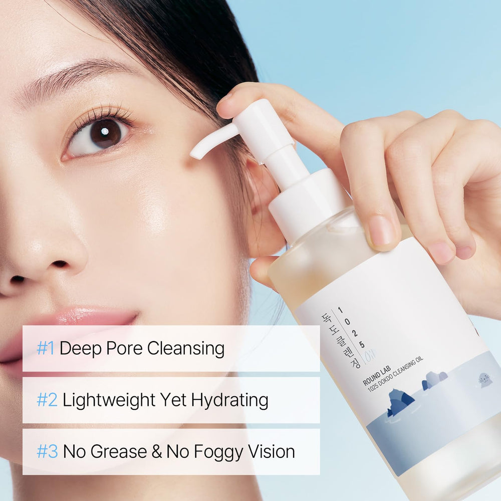 ROUND LAB 1025 Dokdo Cleansing Oil emulsifies with water into a milky finish.