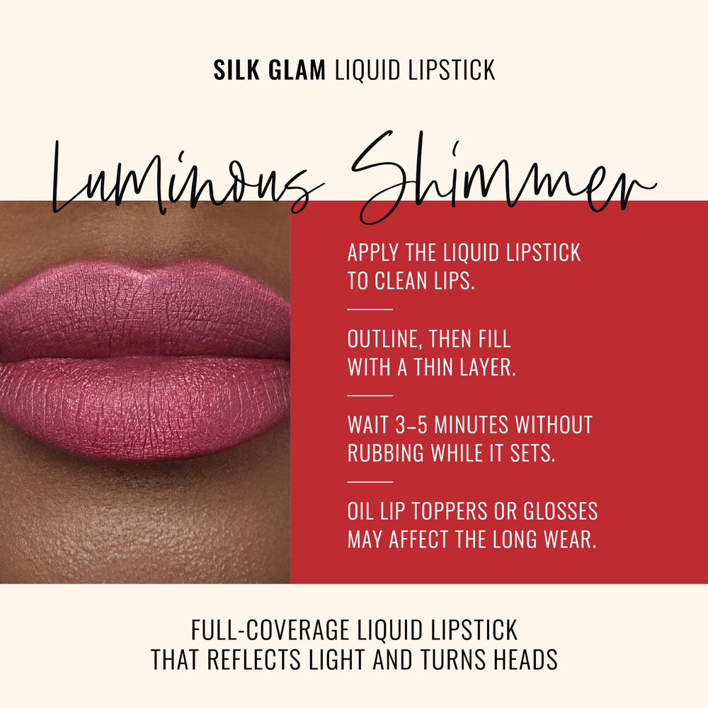 Runway Rogue Silk Glam First Class applicator tips deliver smooth, even lip application.