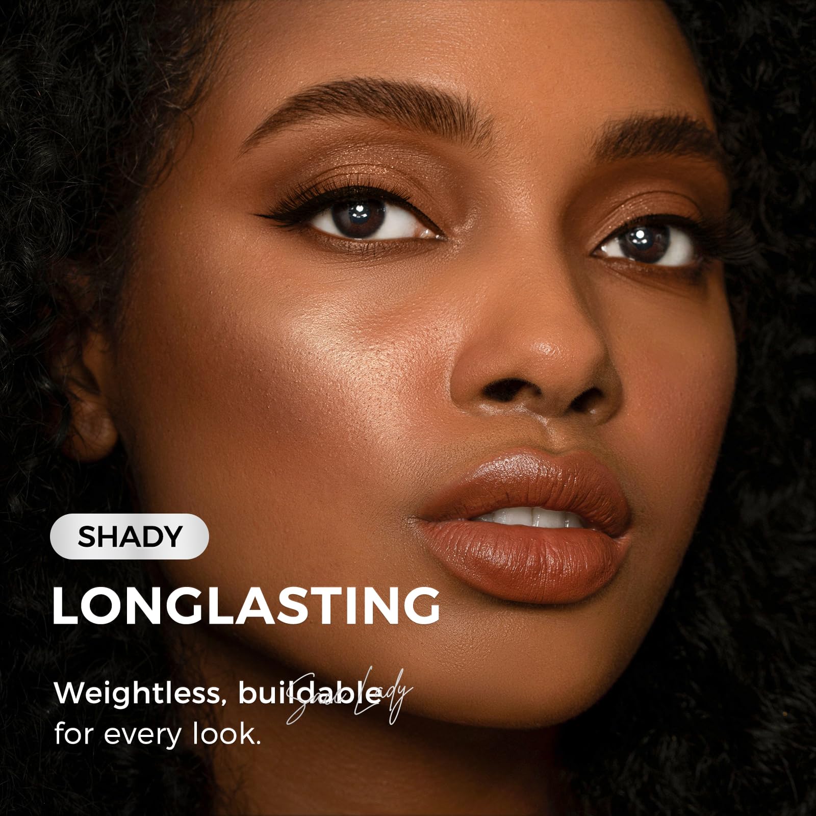 SACE LADY contour stick compact for on-the-go touch-ups