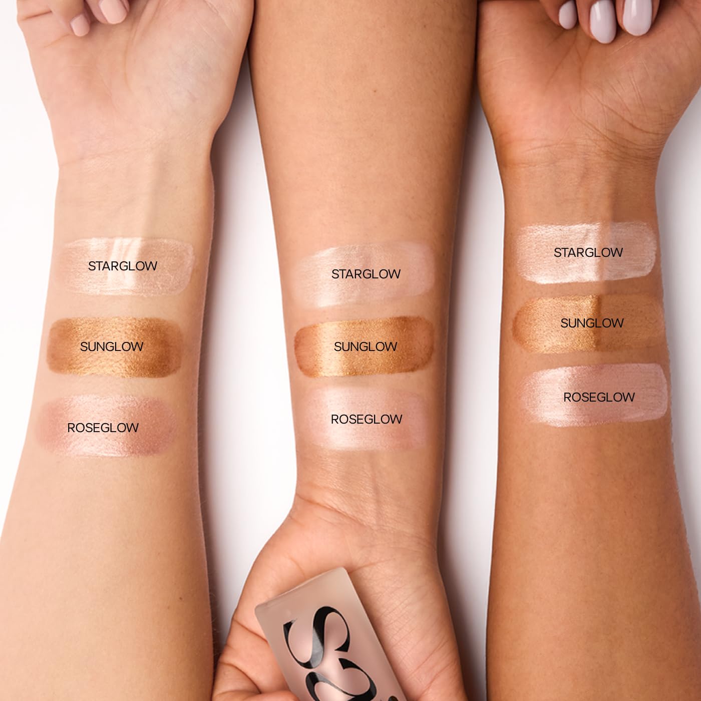 Saie Glowy Super Gel being mixed into foundation for a lit-from-within finish.
