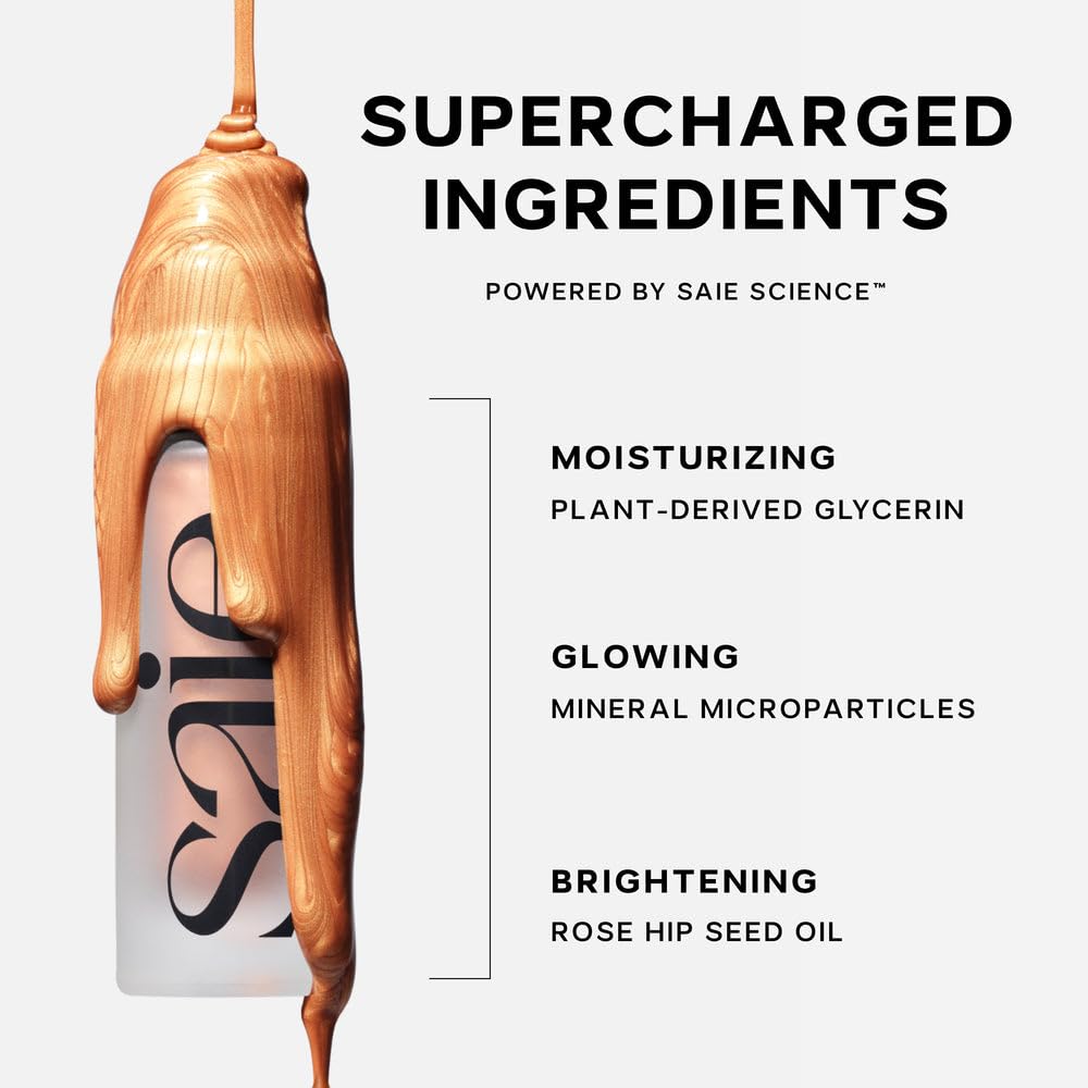 Mixing Glowy Super Gel with foundation to customize glow on skin.
