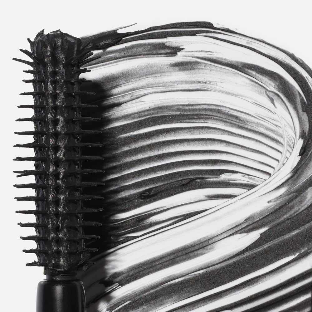 Lashes before applying Saie Mini Mascara 101.
