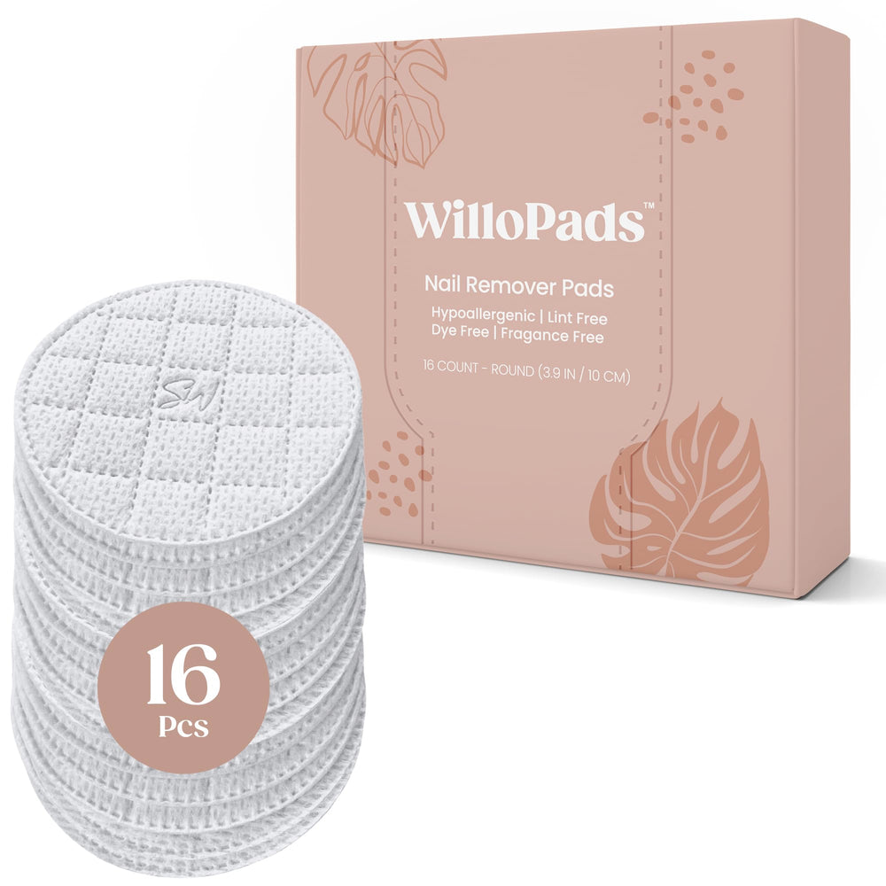 Saint Willo Willopads round diamond-quilted surface for efficient acrylic removal at home.