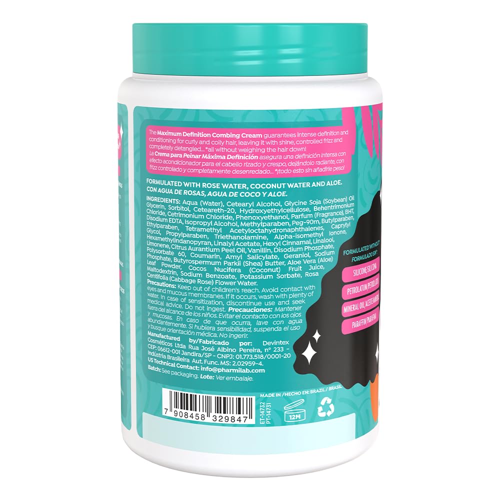 Salon Line Maximum Definition curls display shows defined wave formation.