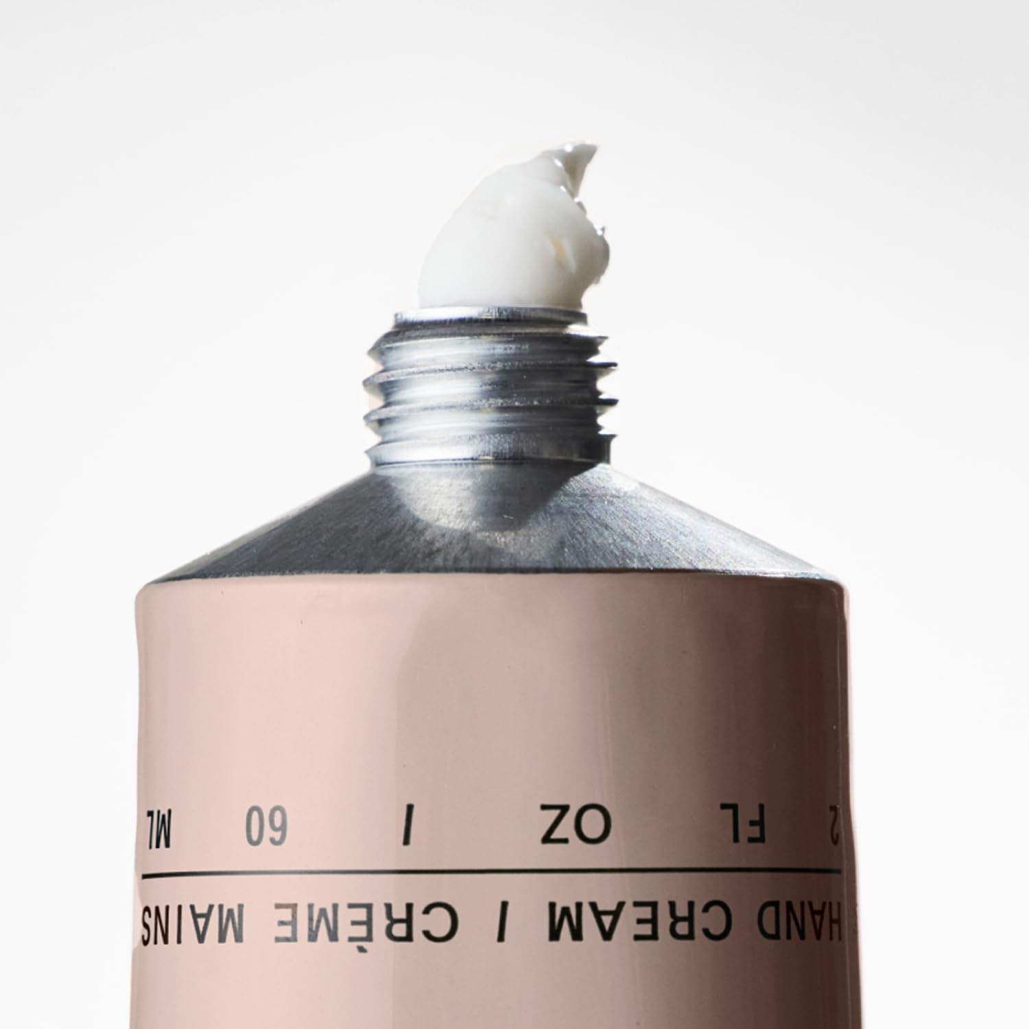 Salt and Stone saffron cedar aroma close-up captures warm, inviting scent profile.