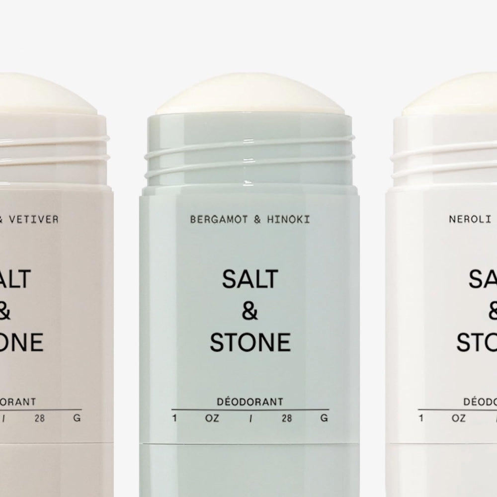 Salt & Stone Leaping Bunny badge confirms cruelty-free status.