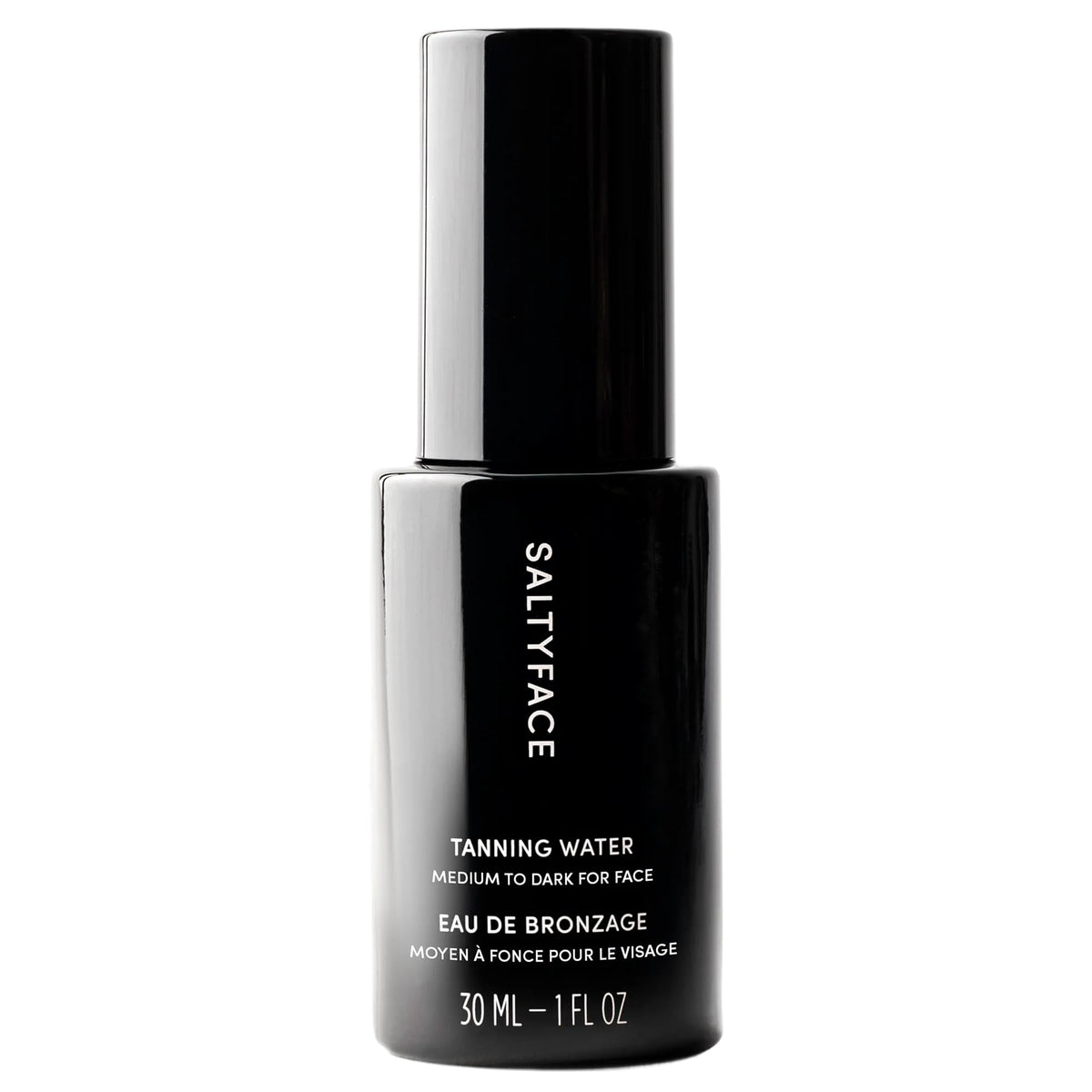 SALTYFACE Tanning Water bottle mist delivers an even, natural glow without streaks.