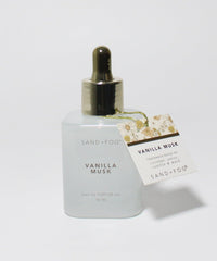 Sand + Fog Vanilla Musk dropper bottle for precise oil application.