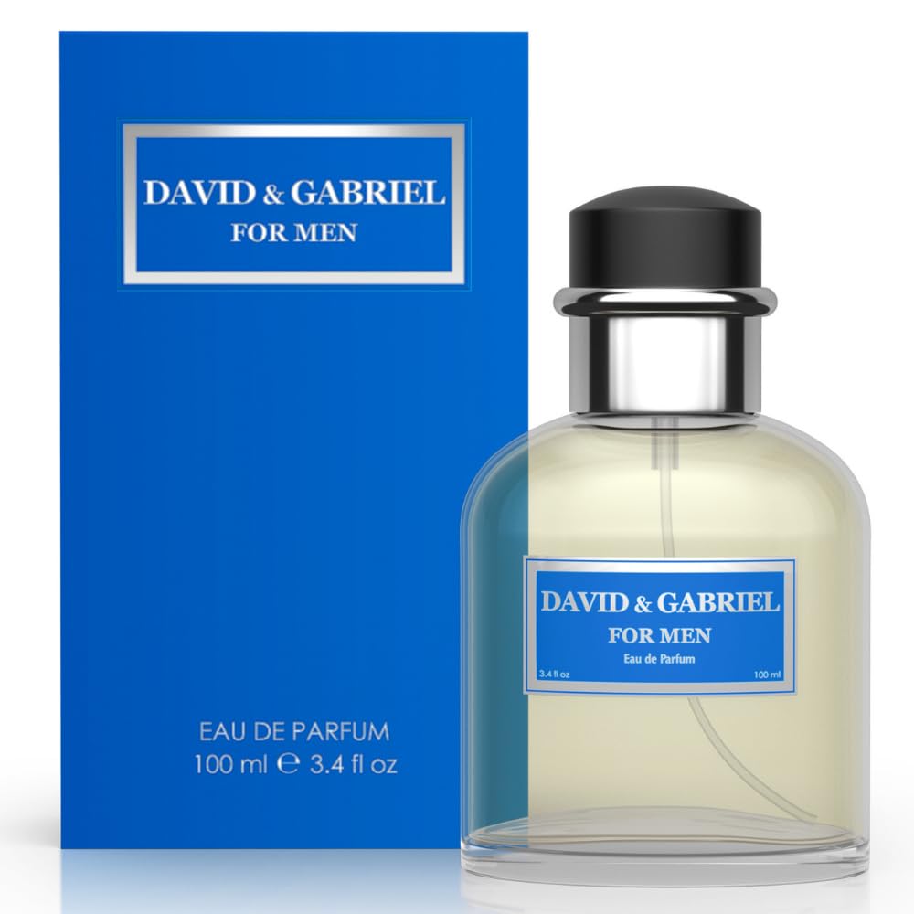 Sandora Fragrances men bottle closeup highlighting refreshing, long-lasting scent profile for everyday confidence