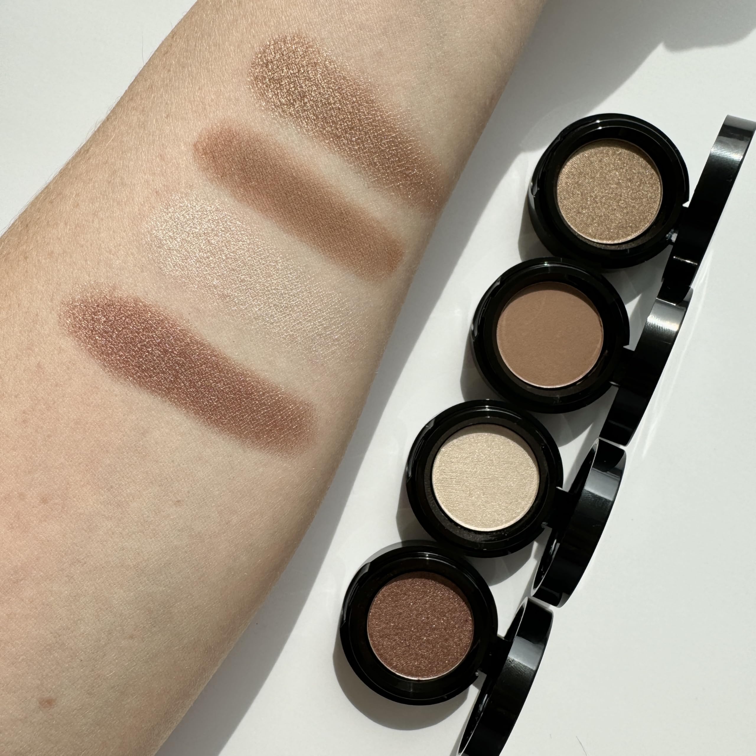 Sandstone Scandinavia hypoallergenic makeup suitable for sensitive eyes and skin