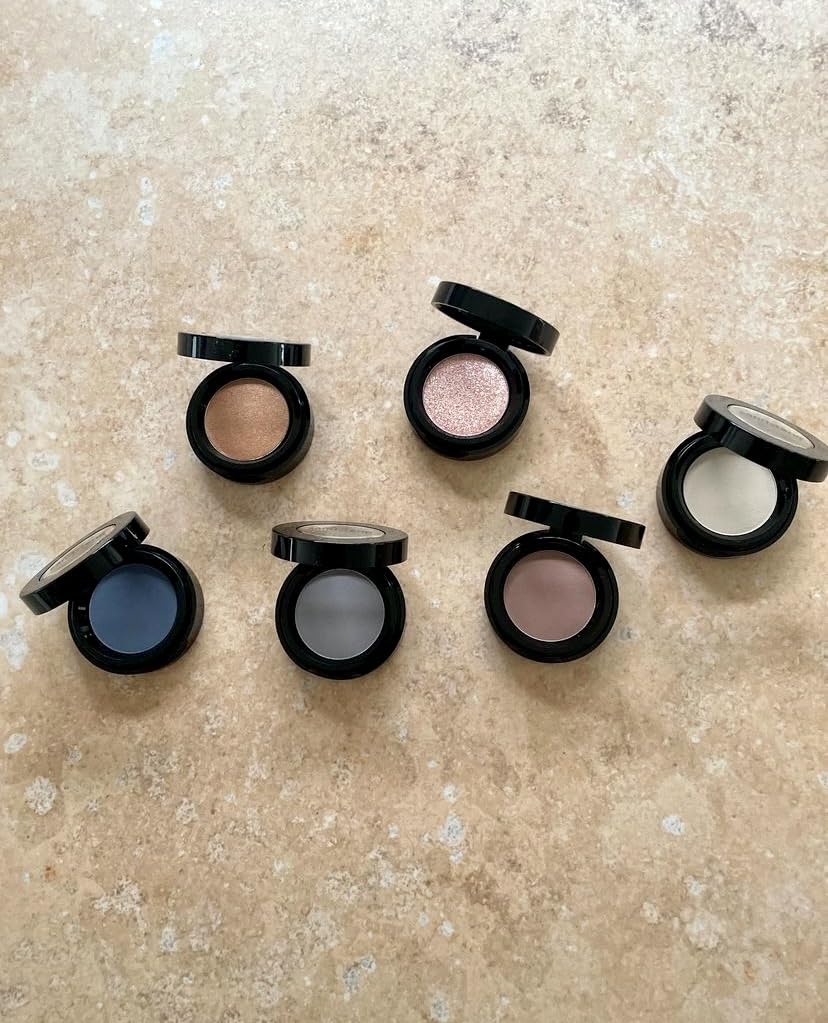 Sandstone Scandinavia Eyeshadow Pink Light Rose packaging communicates allergy-tested and cruelty-free credentials