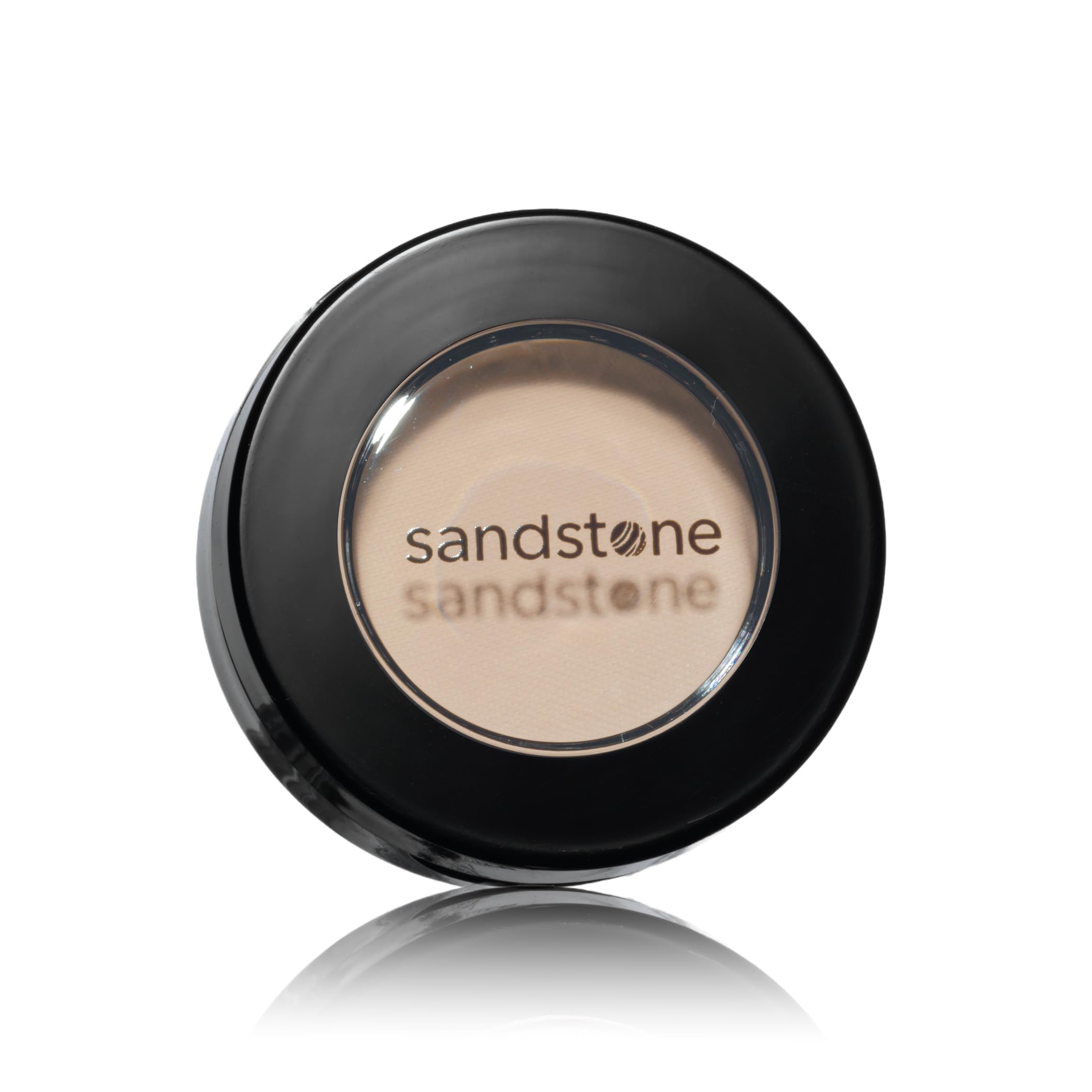 Sandstone Scandinavia Eyeshadow case with soft texture ideal for sensitive eyes.