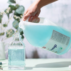 Sanit foaming hand soap shows rich foam for quick, gentle cleansing.