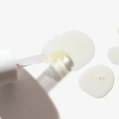 Santo Remedio Vitamin A C E antioxidant blend protects and brightens skin