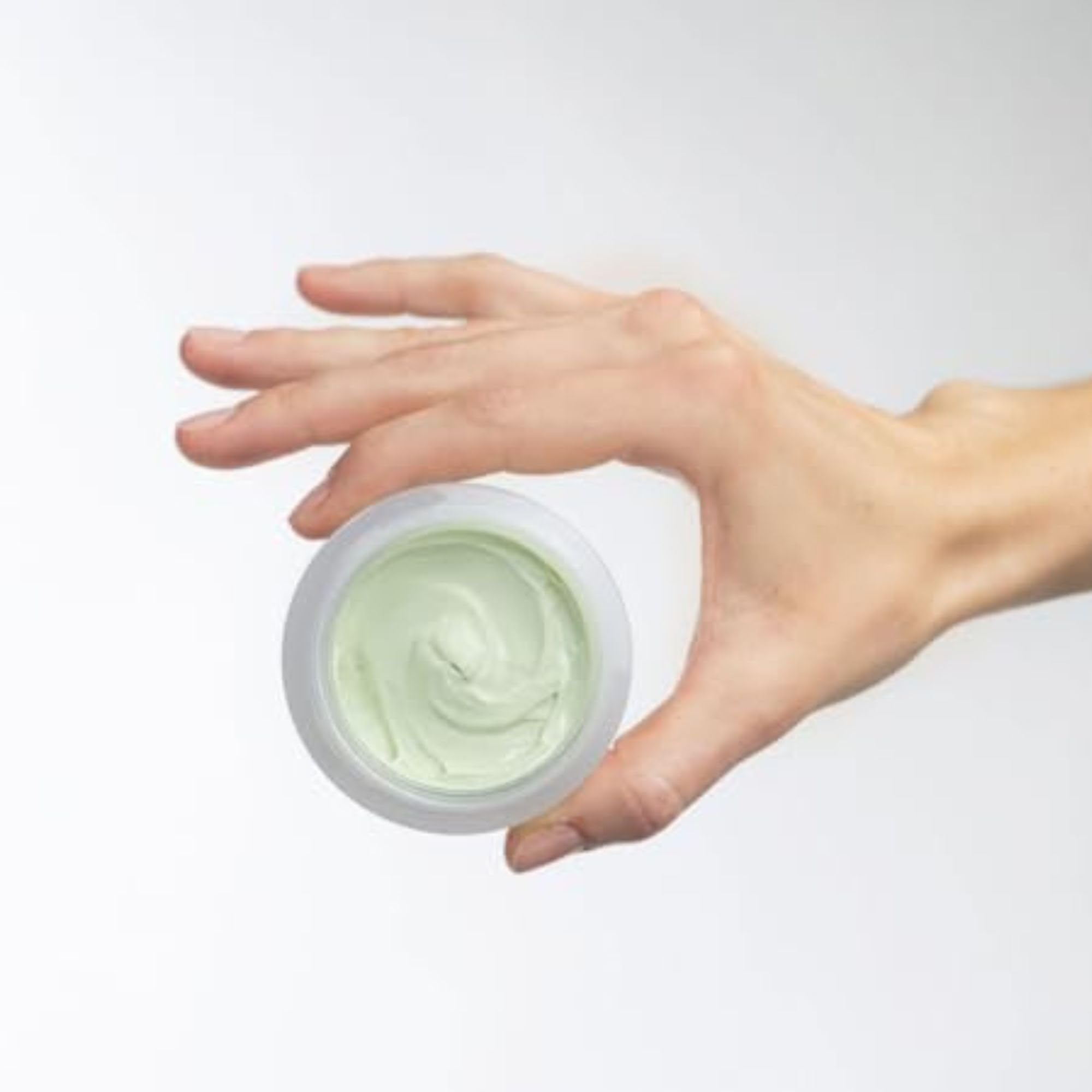Schrammek Rosea Calm Cream packaging emphasizing paraben-free formula