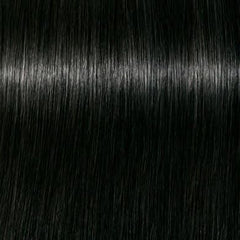 Schwarzkopf IGORA ROYAL 3-0 Dark Brown application demonstrates even shade.