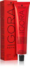 Schwarzkopf Igora Royal 7-4 color is applied precisely.