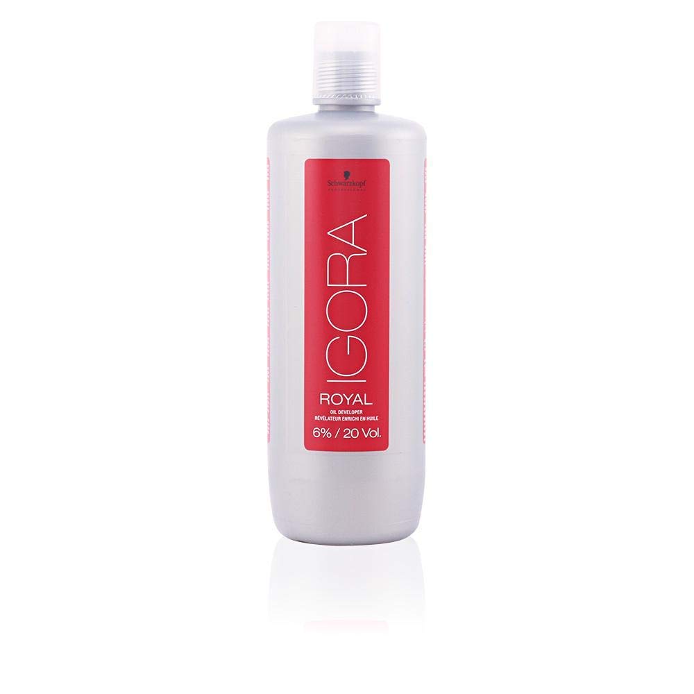 Schwarzkopf Royal Igora Activ 6% developer bottle for precise, even color results.