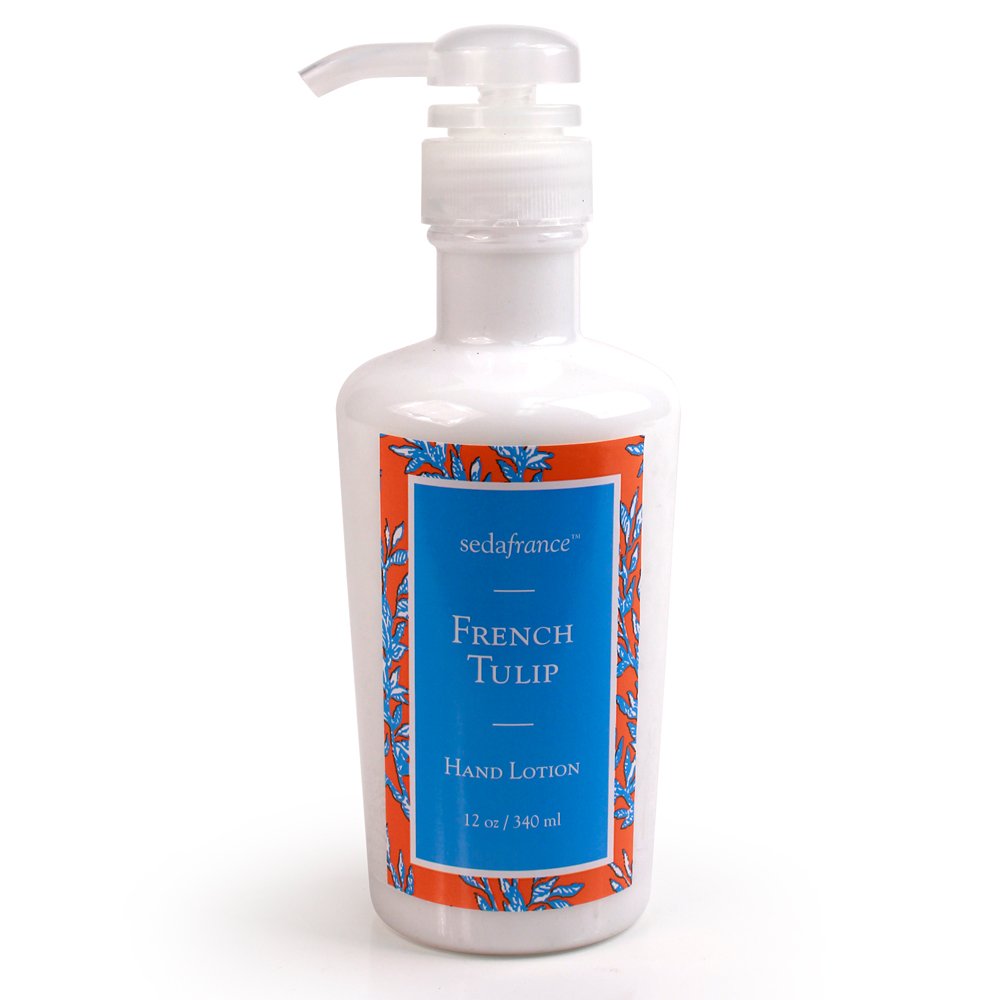 Seda France Classic Toile Hand Lotion bottle pour highlighting smooth dispensing