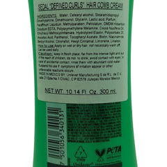 Swatch of Sedal Curls Defined Cream on curls for texture
