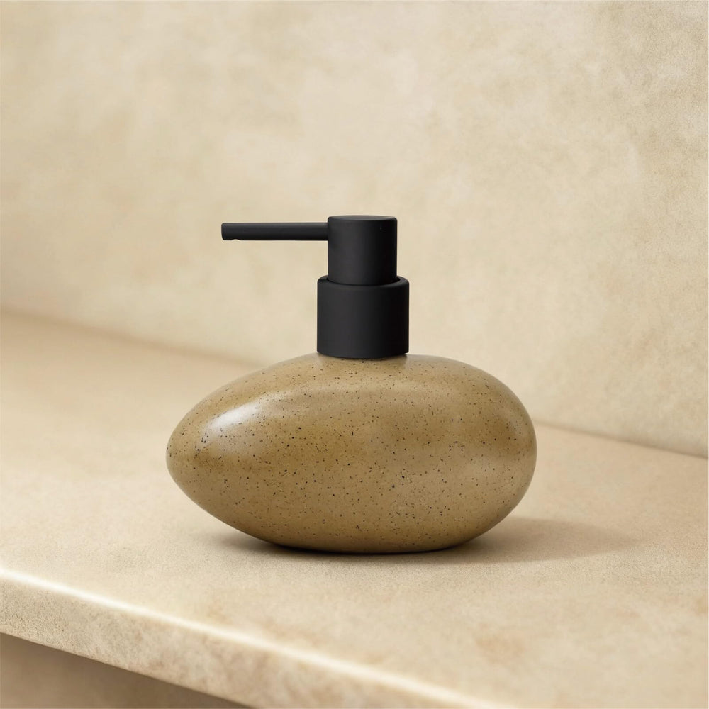 SEICASAYA bathroom dispenser stays steady on countertops.
