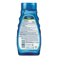 Selsun Naturals bottle pour demonstrates easy application for daily use and relief.