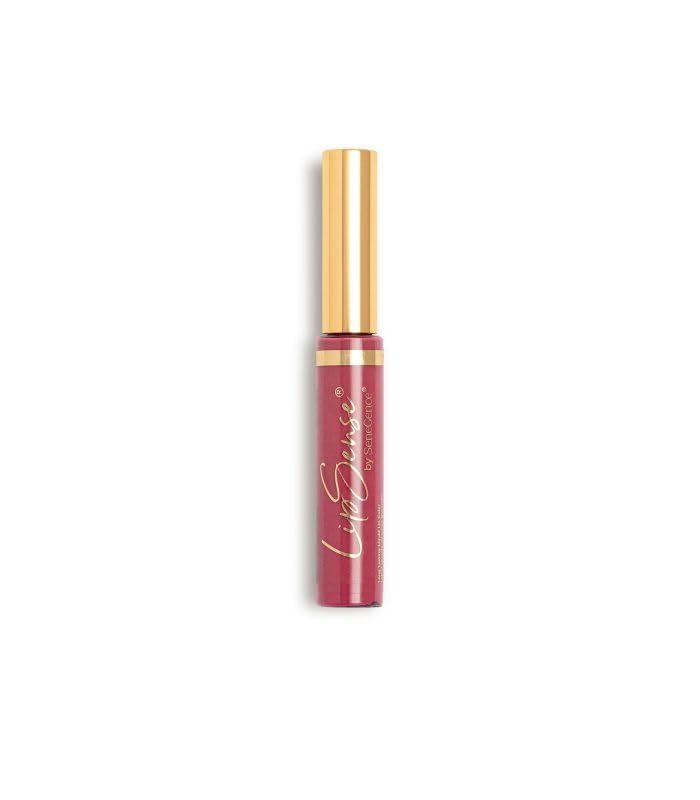 LipSense swatch shows 18-hour wear with durable color from SeneGence.