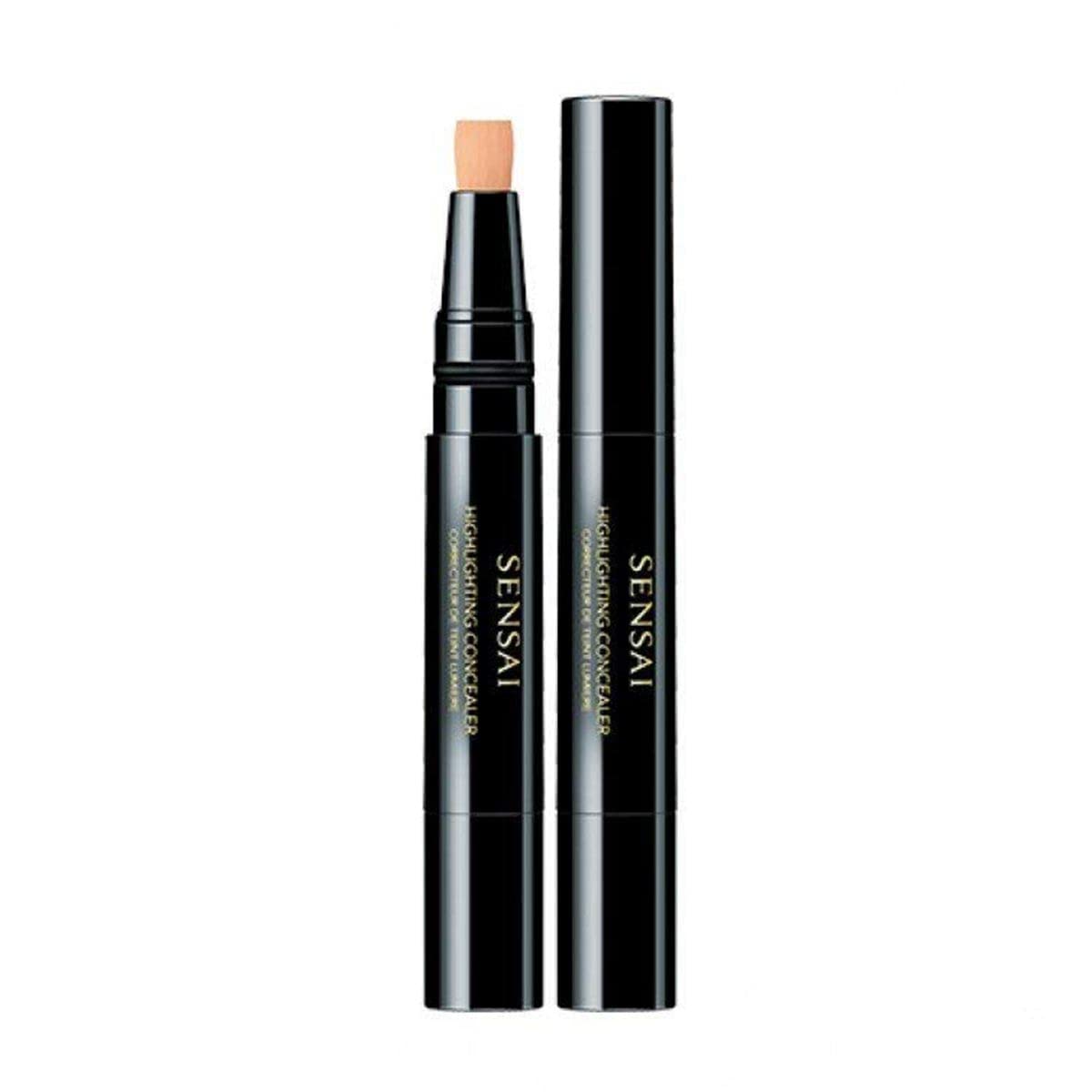 Sensai Foundations Highlighting Concealer HC02 bottle pour for precise application and radiant finish.
