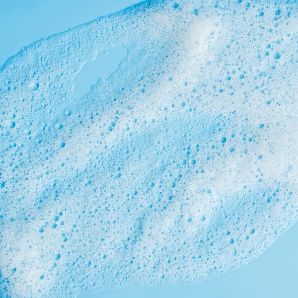 Serious Skincare enzyme gel close-up highlights papaya exfoliation.